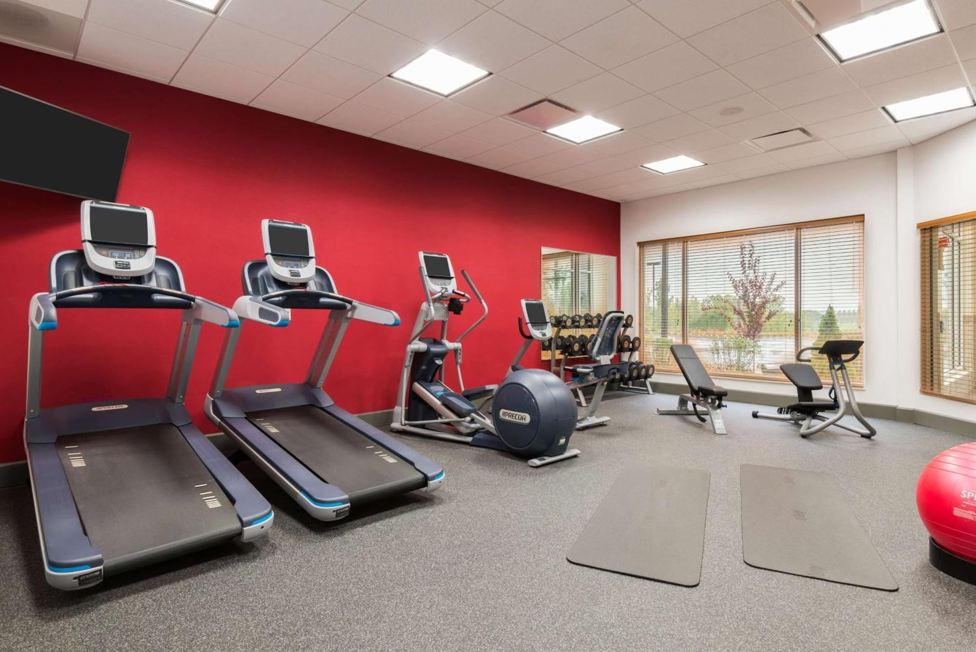 Hilton Garden Inn Вейн Екстер'єр фото