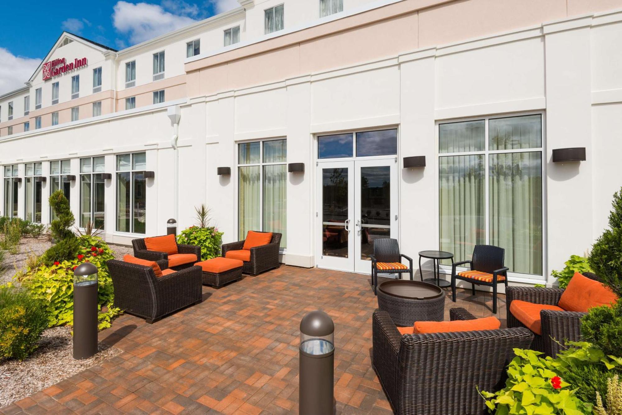 Hilton Garden Inn Вейн Екстер'єр фото